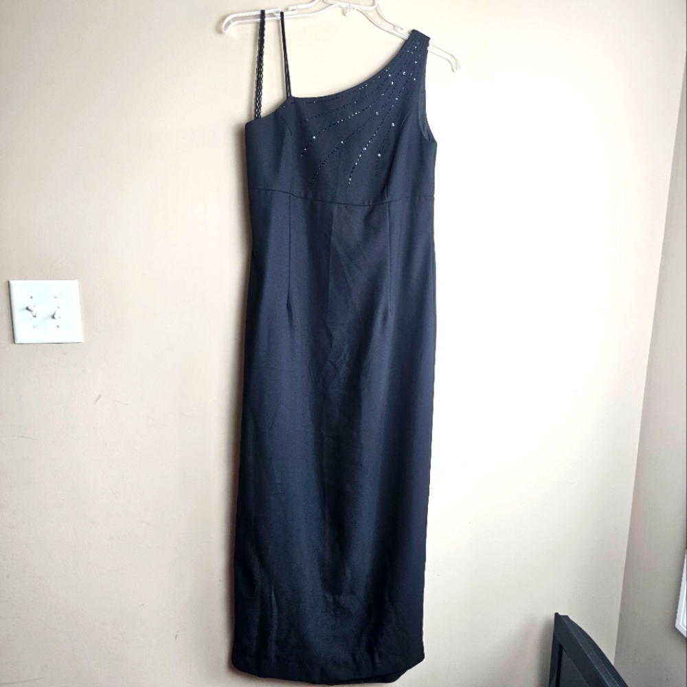 Elegant Black One-Shoulder Dress‎ Size 12 Sequins Beading Midi Maxi